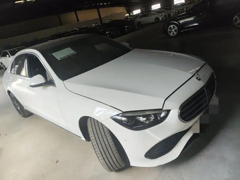 2023 Mercedes-Benz C-Class C 260 L — миниатюра 2