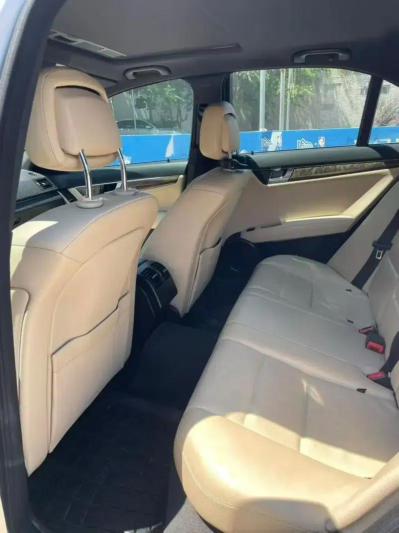 Mercedes-Benz C-Class 2010 C 260 Fashion Edition — миниатюра 9