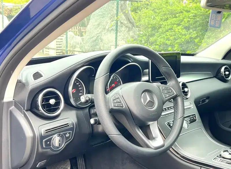 2017 Mercedes-Benz C-Class C 200 L Sport Edition — миниатюра 7