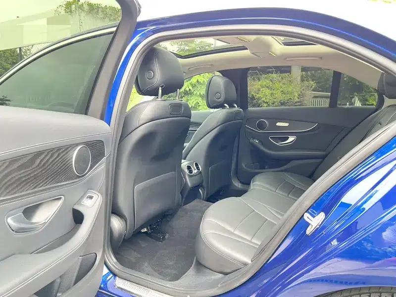 2017 Mercedes-Benz C-Class C 200 L Sport Edition — миниатюра 9