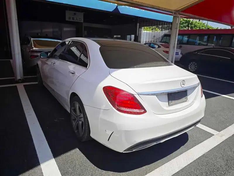 2015 Mercedes-Benz C-Class C 200 L Sport — миниатюра 3