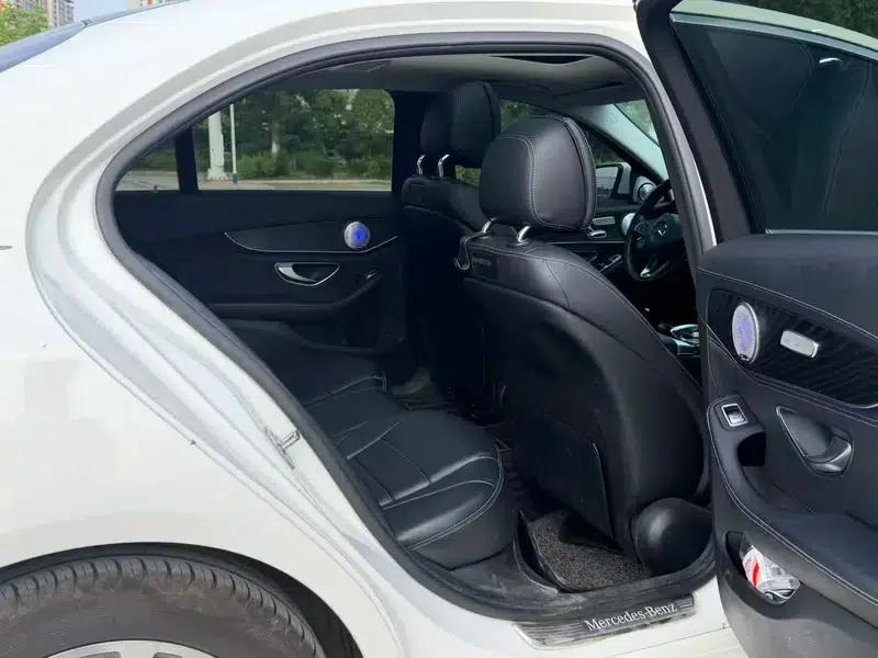 2017 Mercedes-Benz C-Class C 200 L Sport Edition — миниатюра 18