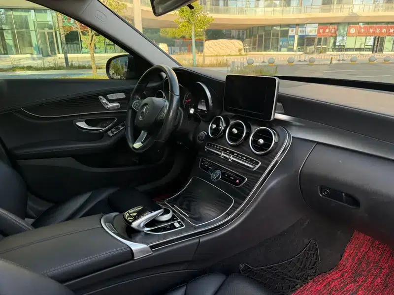 Mercedes-Benz C-Class 2017 Facelift C 200 L Sport Edition — миниатюра 9