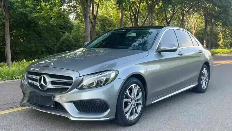 2015 Mercedes-Benz C-Class C 200 L Sport — миниатюра 1