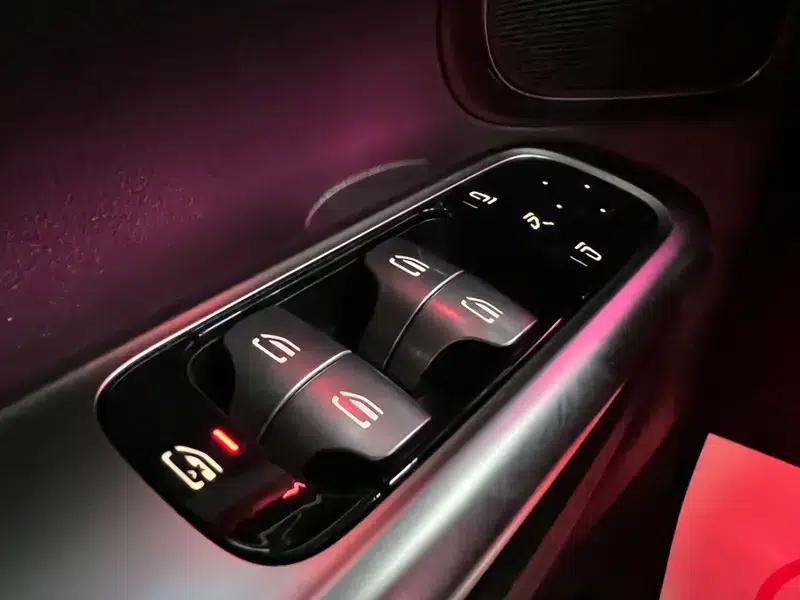 2024 Mercedes-Benz C-Class C 200 L Sport Edition — миниатюра 19