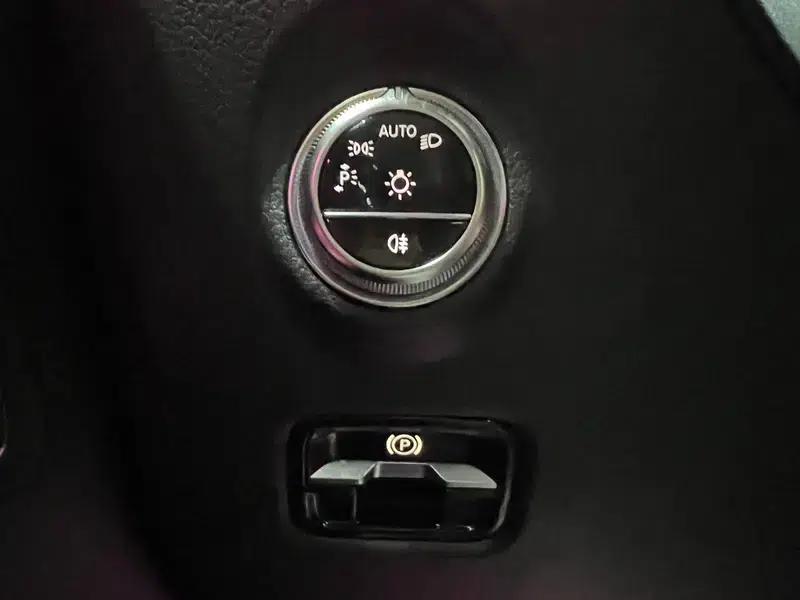2024 Mercedes-Benz C-Class C 200 L Sport Edition — миниатюра 10