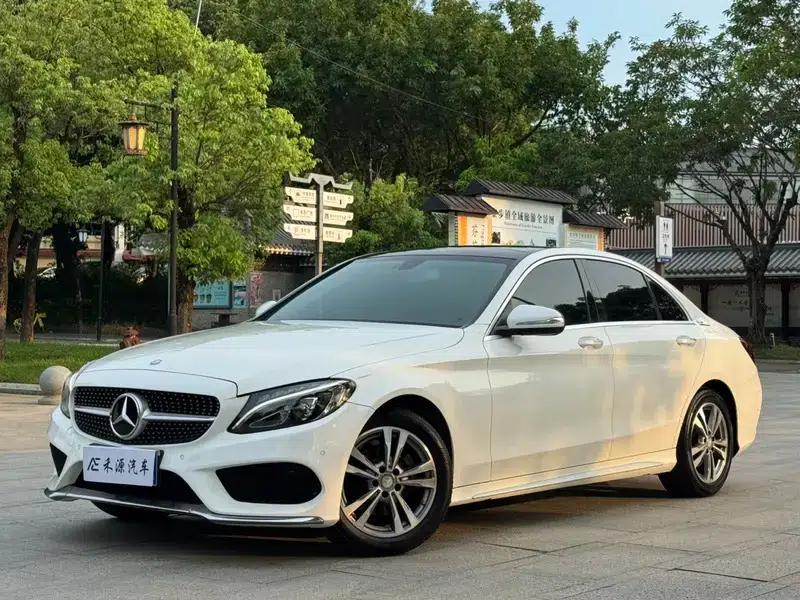 2016 Mercedes-Benz C-Class C 200 L Sport — миниатюра 1
