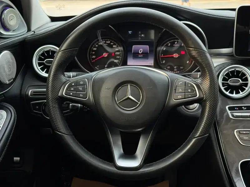 2016 Mercedes-Benz C-Class C 200 L Sport — миниатюра 17