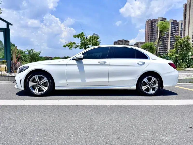 Mercedes-Benz C-Class 2019 Facelift C 260 L Sport Edition — миниатюра 4