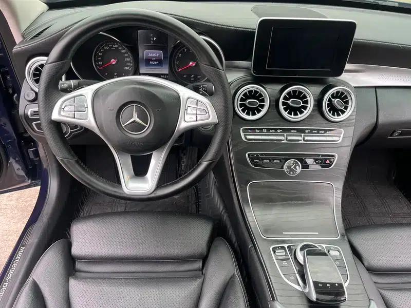 2017 Mercedes-Benz C-Class C 200 L Sport Edition — миниатюра 12