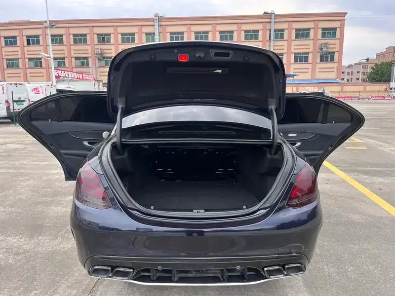 2017 Mercedes-Benz C-Class C 200 L Sport Edition — миниатюра 9