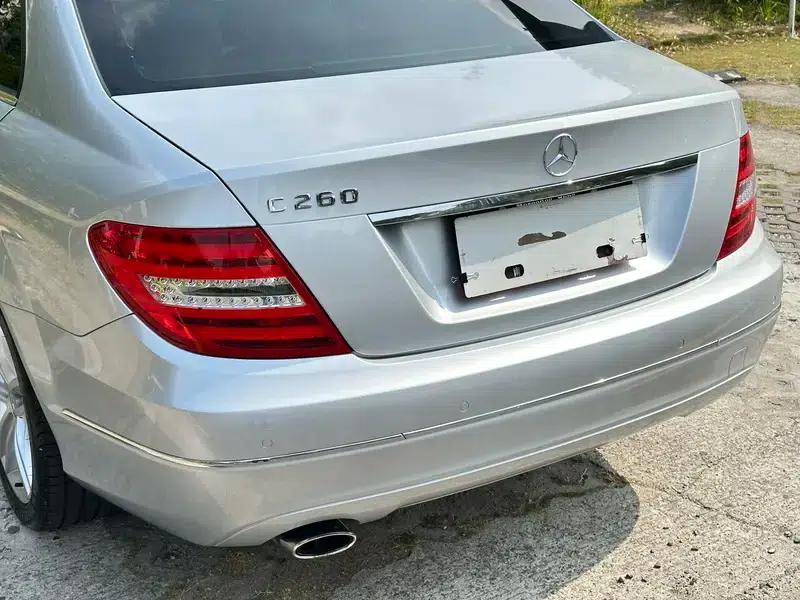 Mercedes-Benz C-Class 2011 C 260 CGI Fashion Model — миниатюра 12