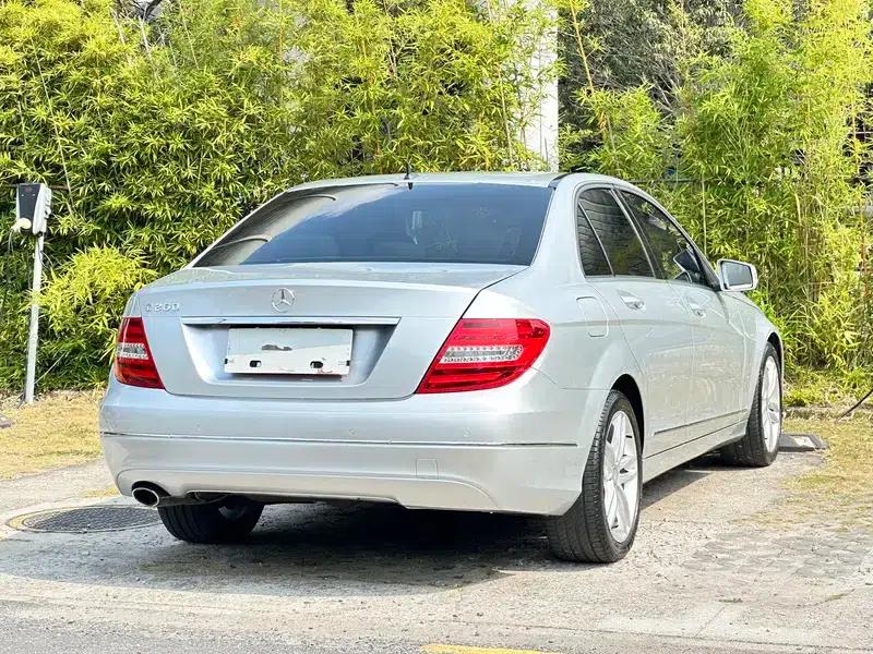 Mercedes-Benz C-Class 2011 C 260 CGI Fashion Model — миниатюра 7