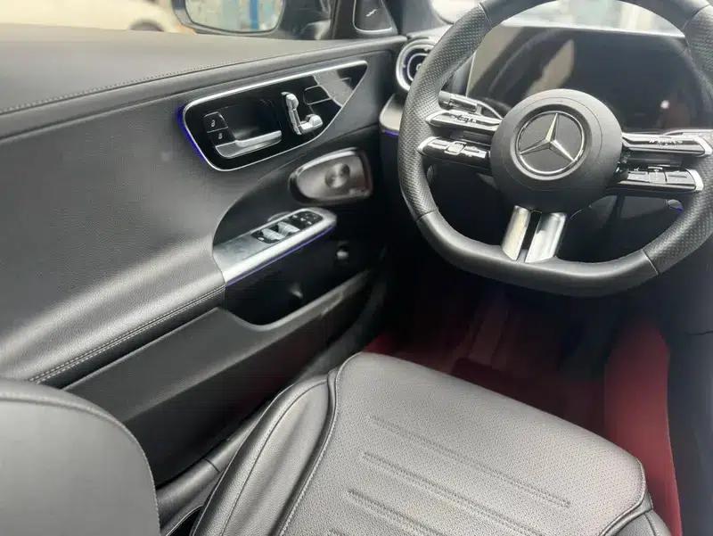 Mercedes-Benz C-Class 2023 Facelift C 260 L Sport Night Edition — миниатюра 13