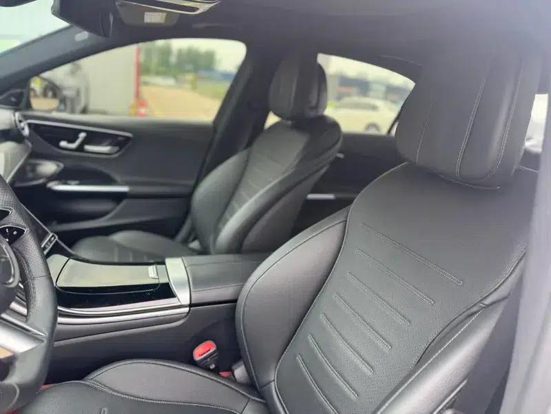Mercedes-Benz C-Class 2023 Facelift C 260 L Sport Night Edition — миниатюра 15