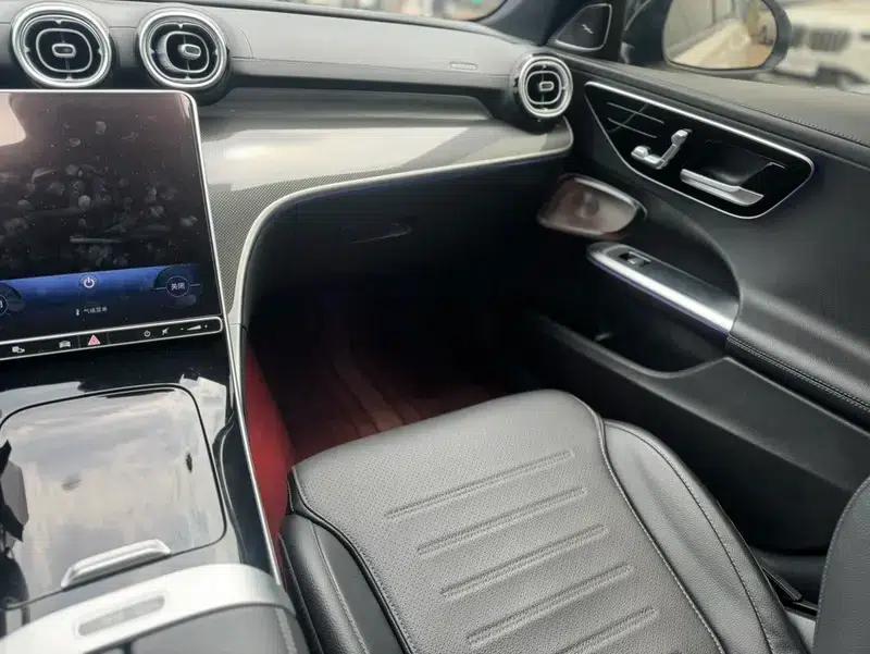 Mercedes-Benz C-Class 2023 Facelift C 260 L Sport Night Edition — миниатюра 7