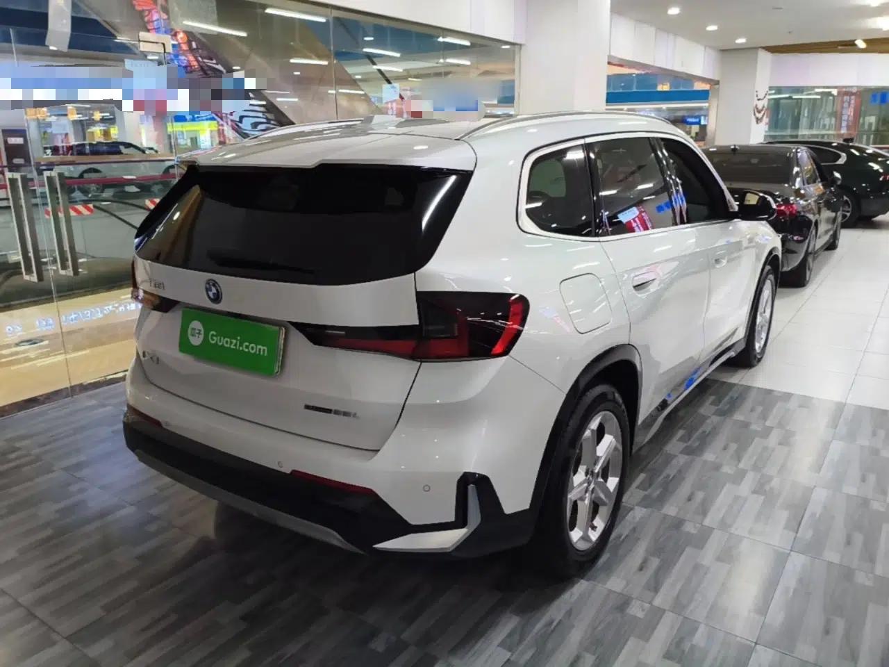 BMW iX1 2023 eDrive25L X Design Package — миниатюра 6