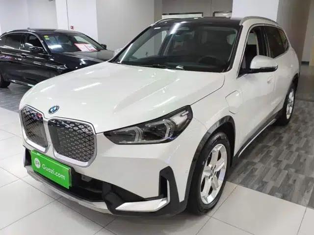 BMW iX1 2023 eDrive25L X Design Package