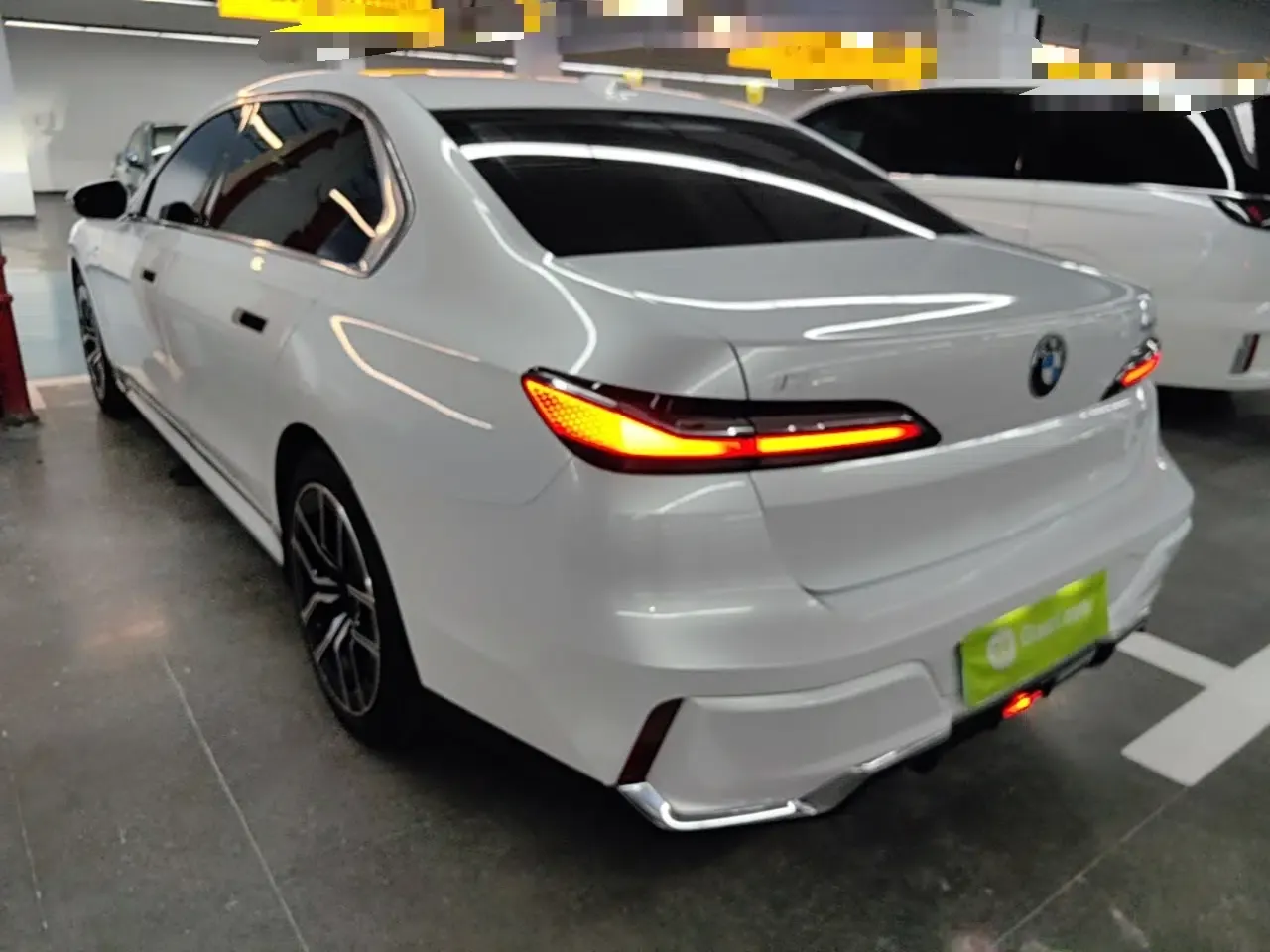 BMW i7 2023 eDrive50L Leading M Sport Package — миниатюра 4