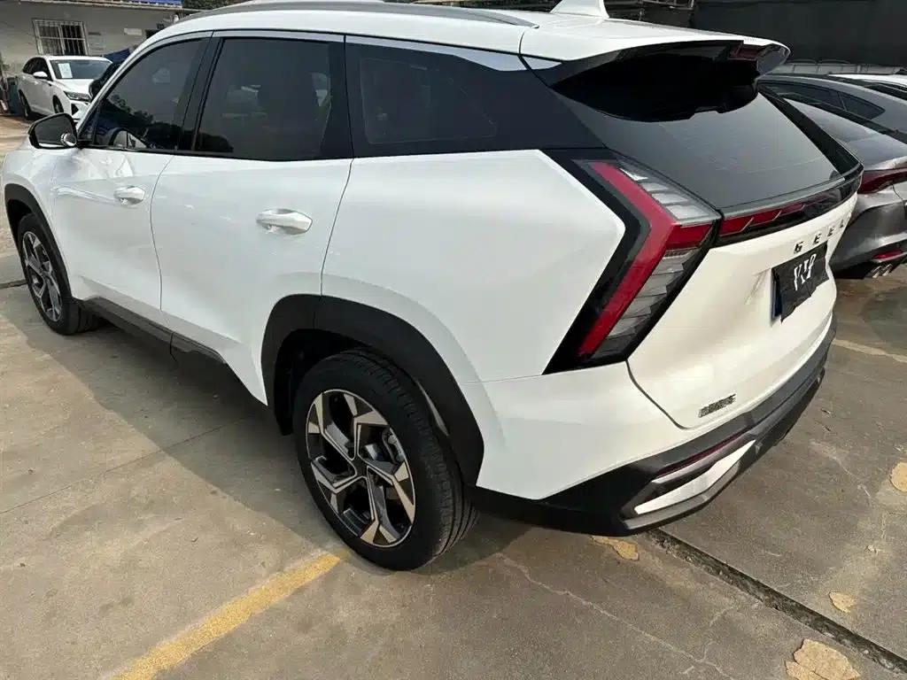 Geely Boyue L 2023 1.5TD DCT Premium Edition — миниатюра 14