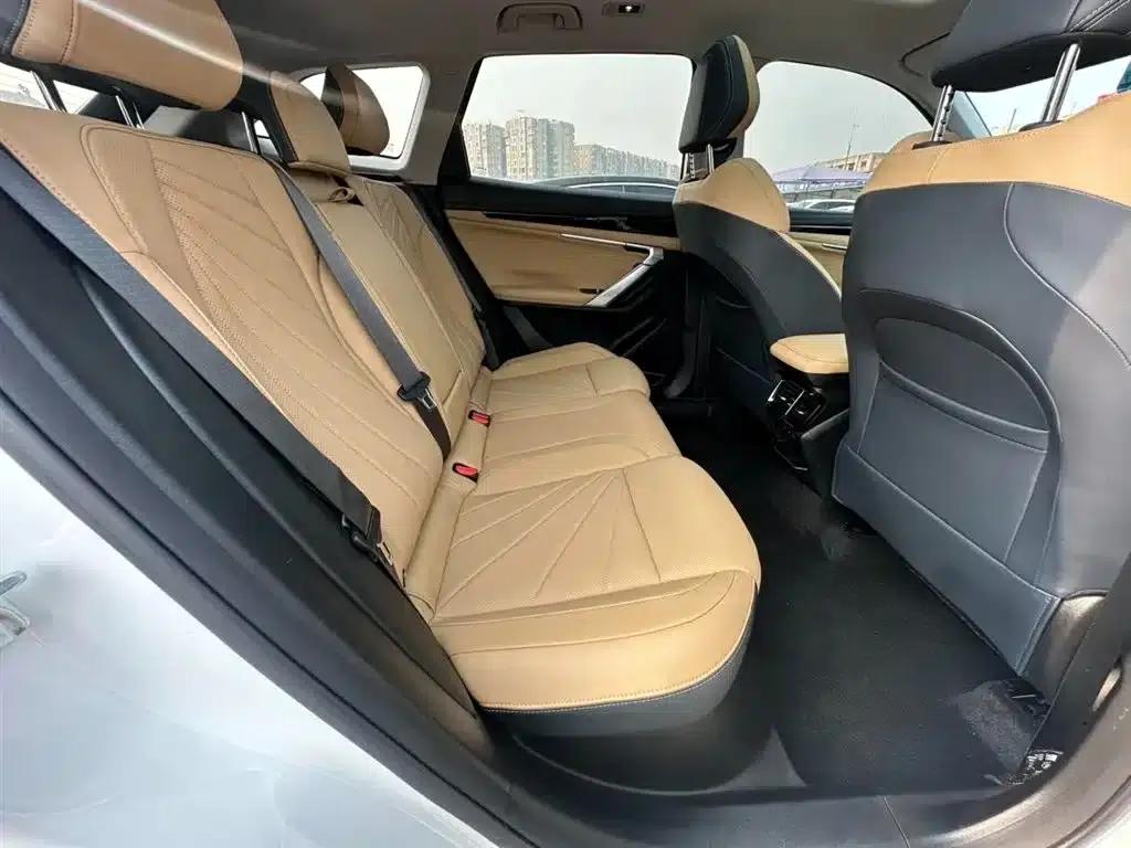 Geely Boyue L 2023 1.5TD DCT Premium Edition — миниатюра 17
