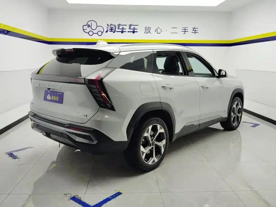 Geely Boyue L 2024 1.5TD DCT Premium Edition — миниатюра 3
