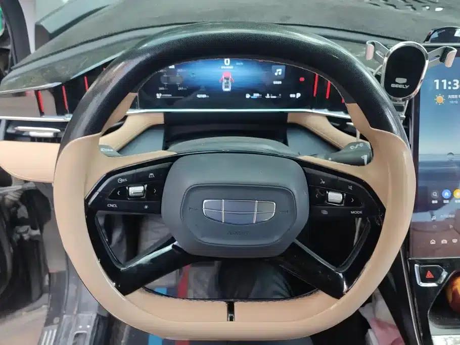 Geely Boyue L 2023 1.5TD DCT Premium Edition — миниатюра 15