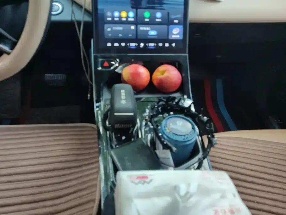 Geely Boyue L 2023 1.5TD DCT Premium Edition — миниатюра 16