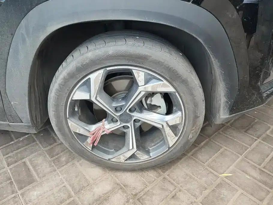 Geely Boyue L 2023 1.5TD DCT Premium Edition — миниатюра 6