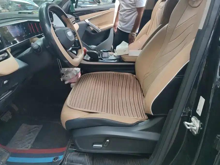 Geely Boyue L 2023 1.5TD DCT Premium Edition — миниатюра 9