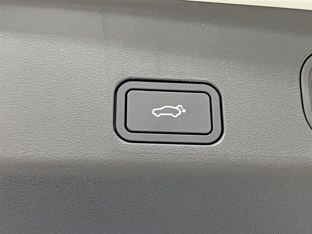 Geely Boyue L 2025 Fourth Generation 1.5TD DCT (Mountain and River) — миниатюра 12