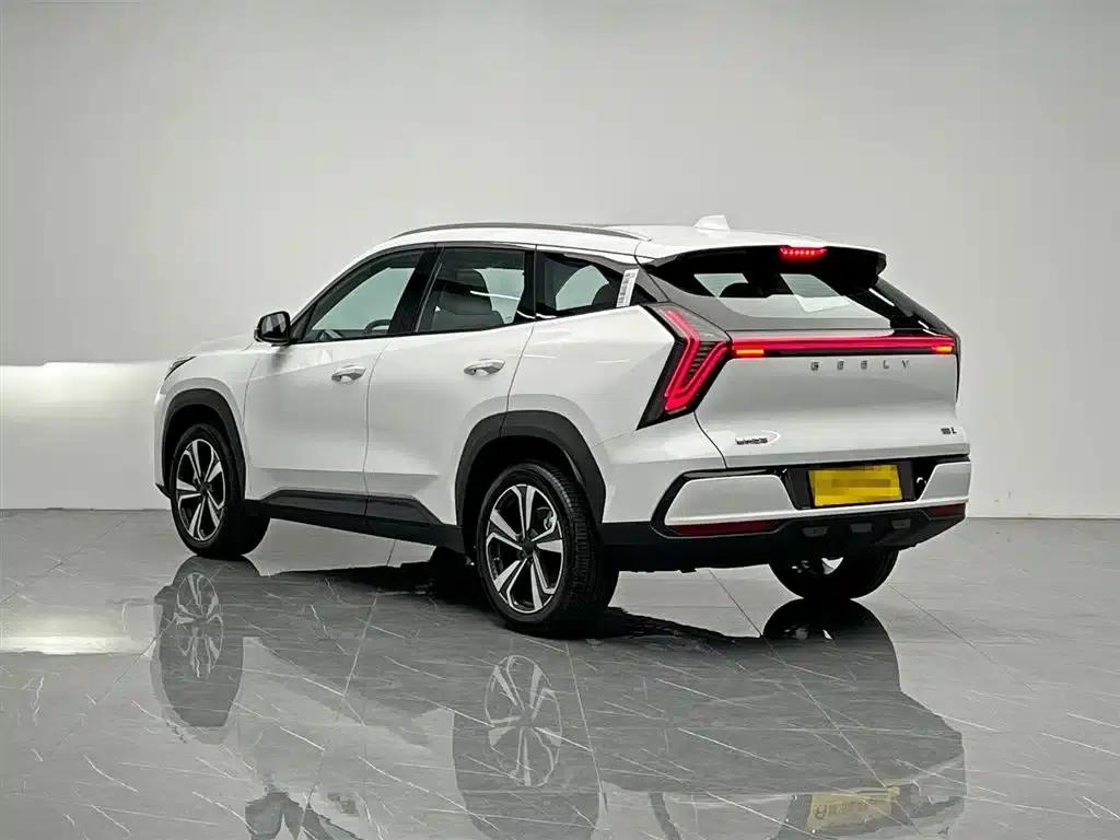 Geely Boyue L 2025 Fourth Generation 1.5TD DCT (Mountain and River) — миниатюра 4