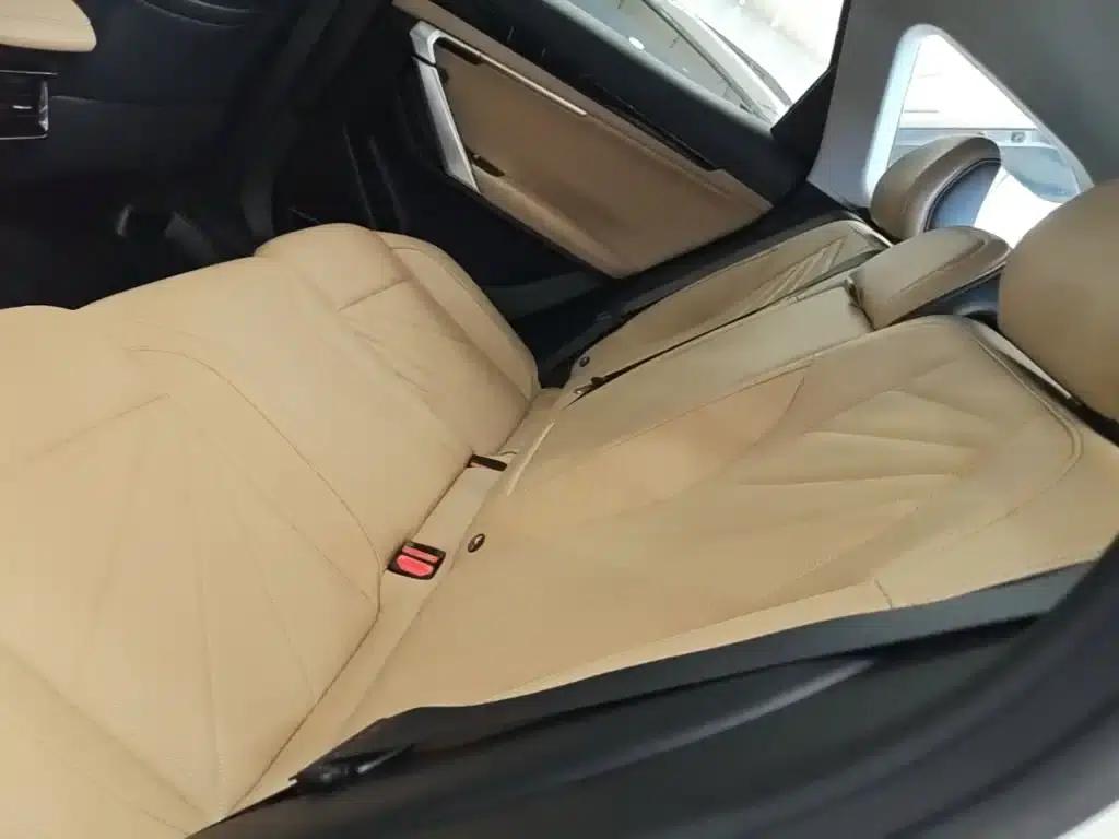 Geely Boyue L 2023 1.5TD DCT Premium Edition — миниатюра 17