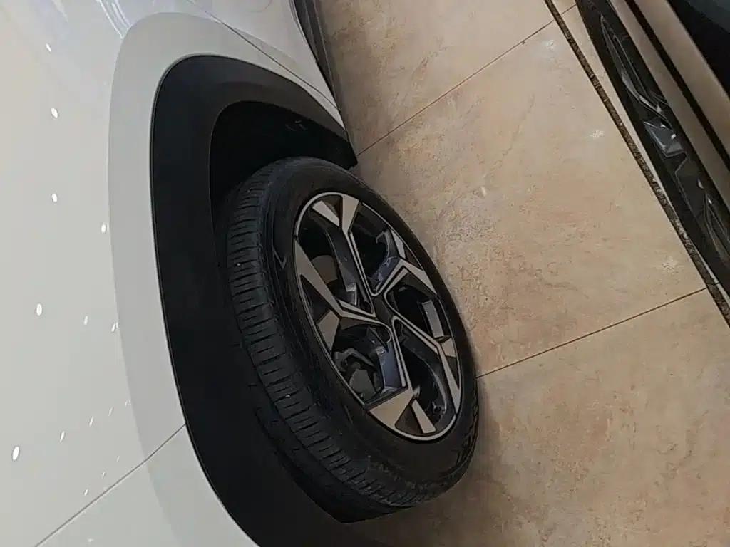 Geely Boyue L 2023 1.5TD DCT Premium Edition — миниатюра 23