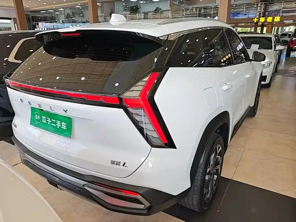 Geely Boyue L 2023 1.5TD DCT Premium Edition — миниатюра 8