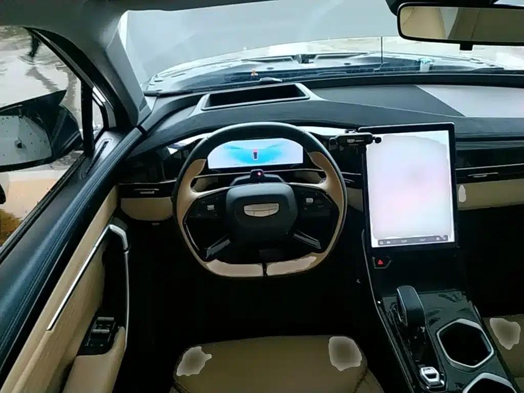 Geely Boyue L 2023 2.0TD DCT Flagship Edition — миниатюра 11