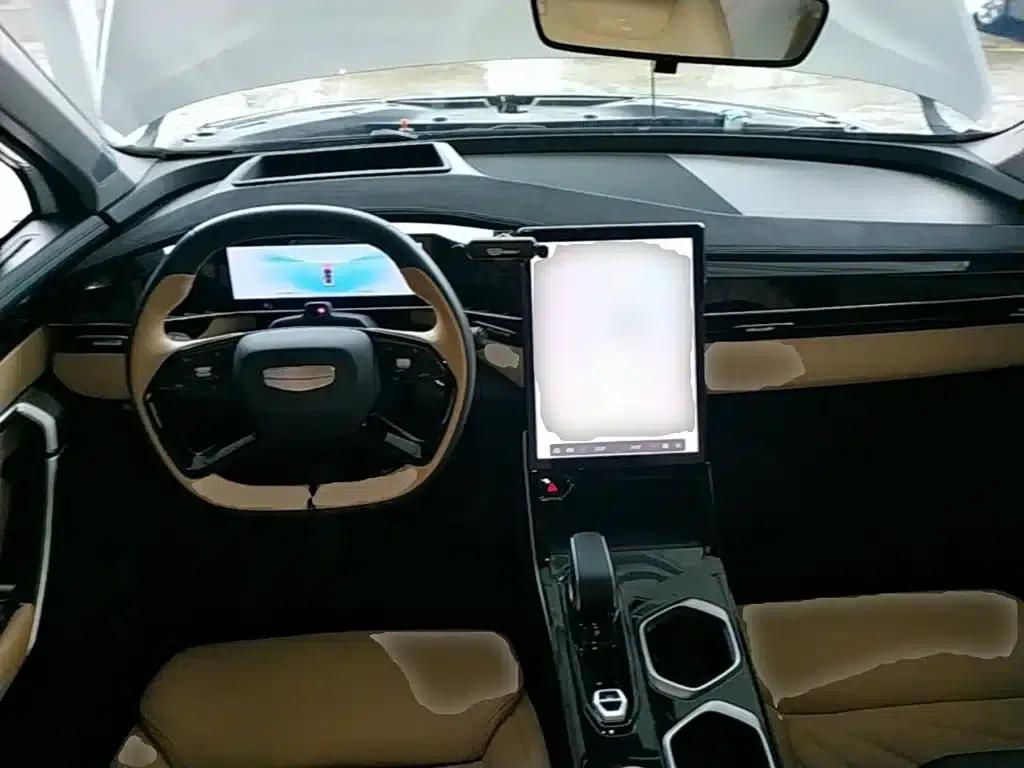 Geely Boyue L 2023 2.0TD DCT Flagship Edition — миниатюра 10
