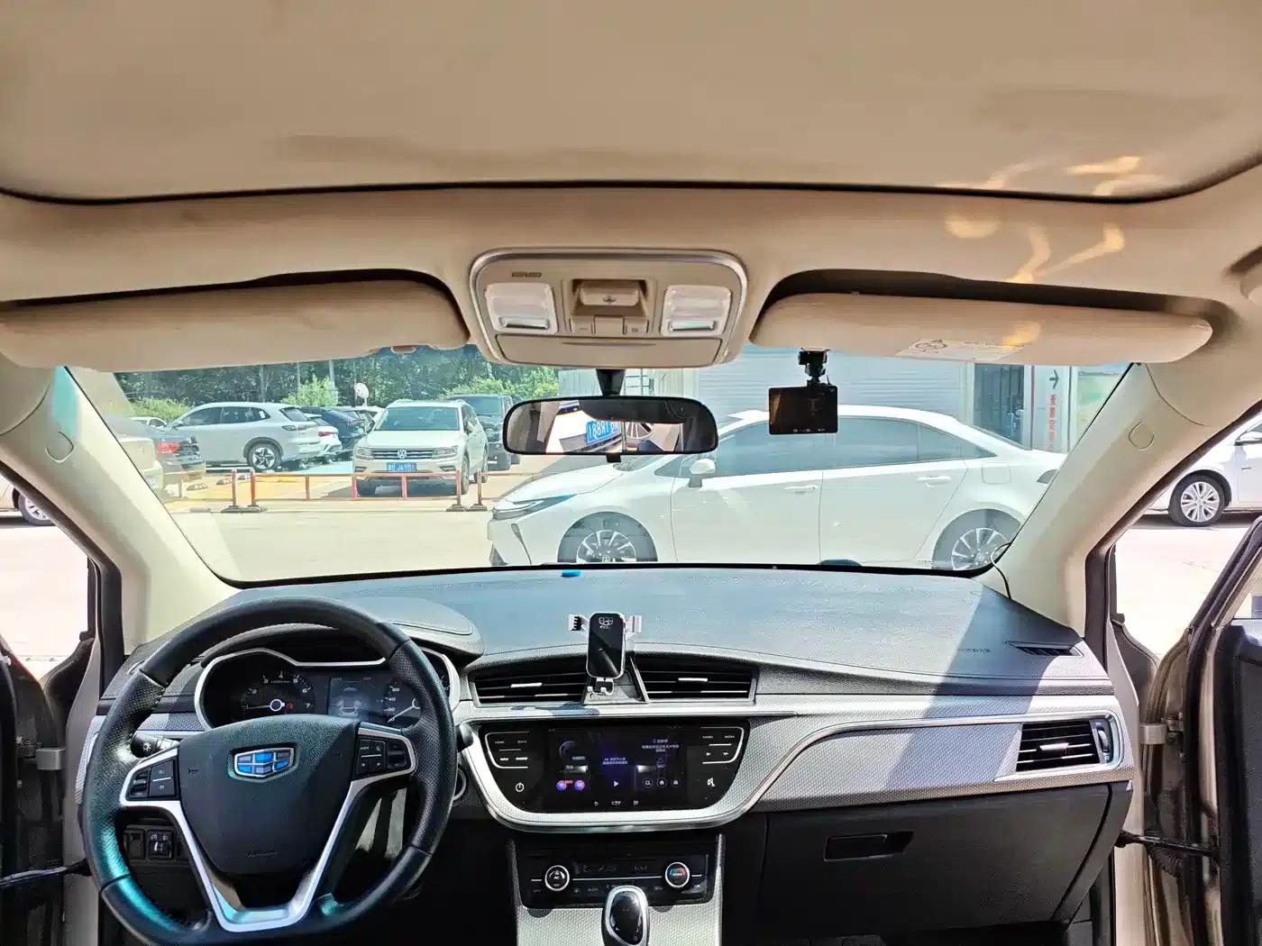 Geely GS 2016 Sport Edition 1.8L Automatic Premium Model — миниатюра 13