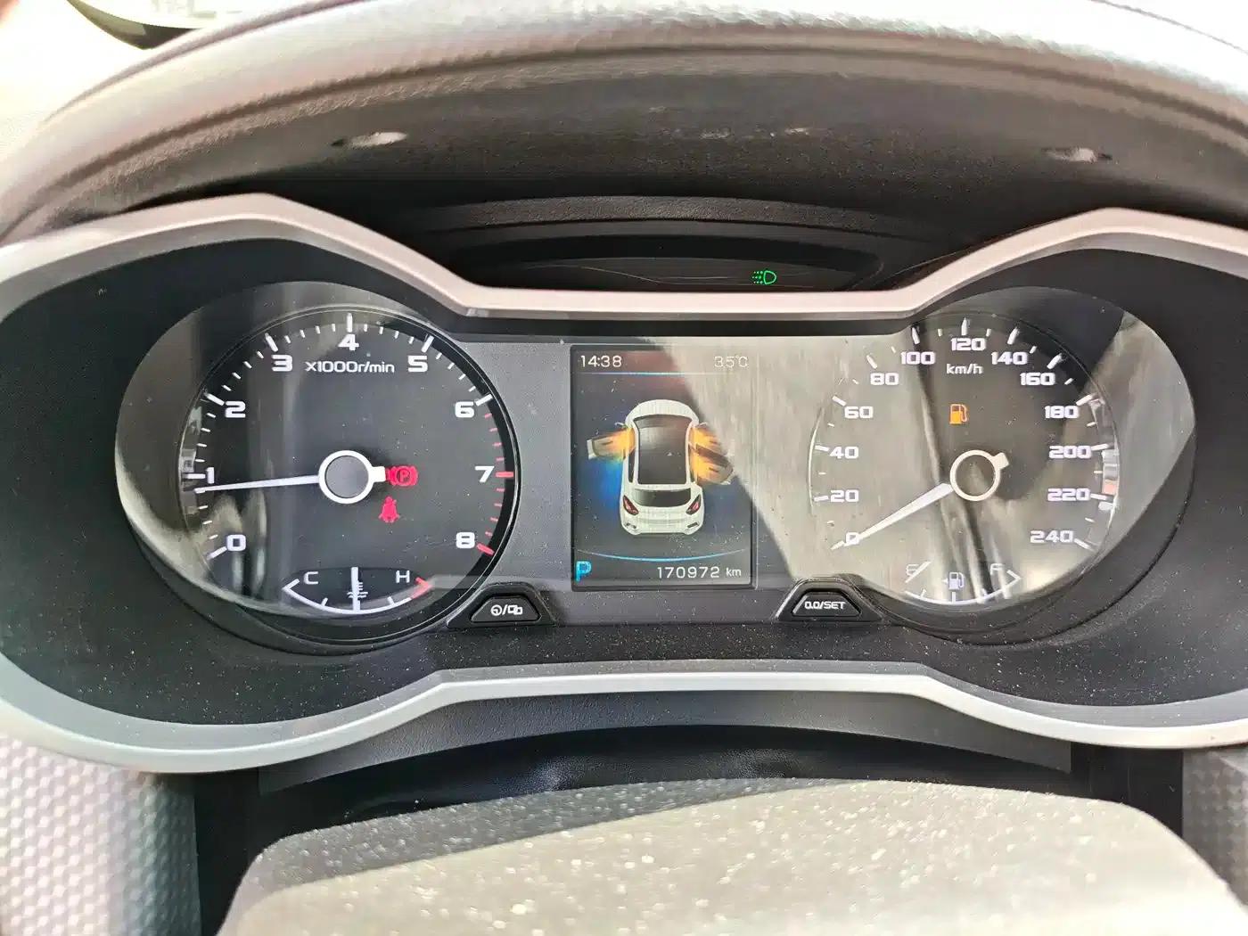 Geely GS 2016 Sport Edition 1.8L Automatic Premium Model — миниатюра 15