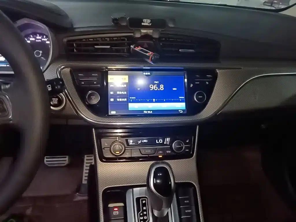 Geely GS 2017 Sport Edition 1.3T Automatic Smart Connected Model — миниатюра 13