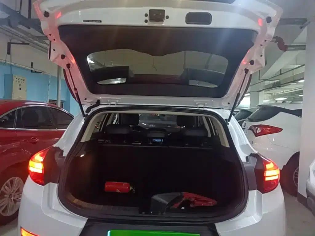 Geely GS 2017 Sport Edition 1.3T Automatic Smart Connected Model — миниатюра 19
