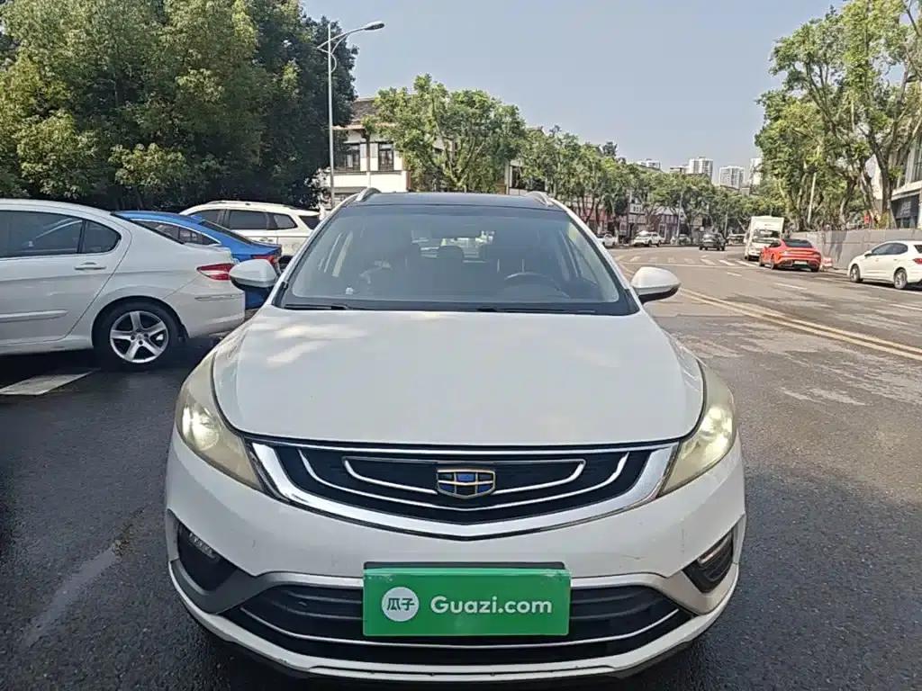 Geely GS 2016 Elegant Edition 1.8L Automatic Leading Model — миниатюра 3