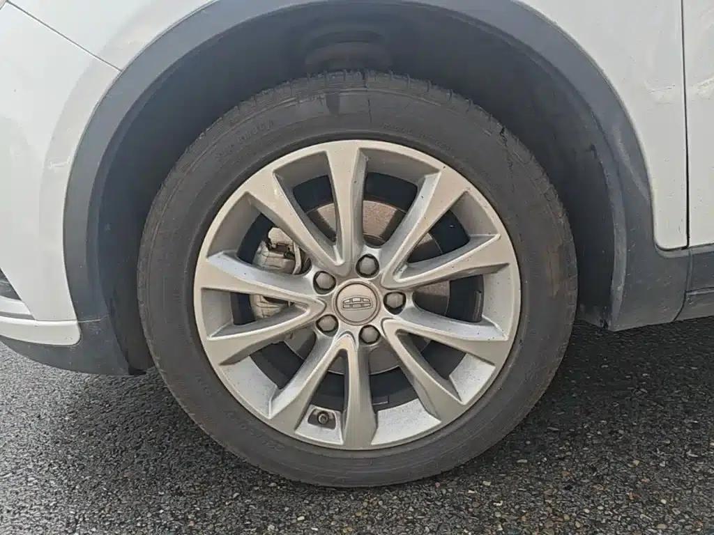Geely GS 2016 Elegant Edition 1.8L Automatic Leading Model — миниатюра 23
