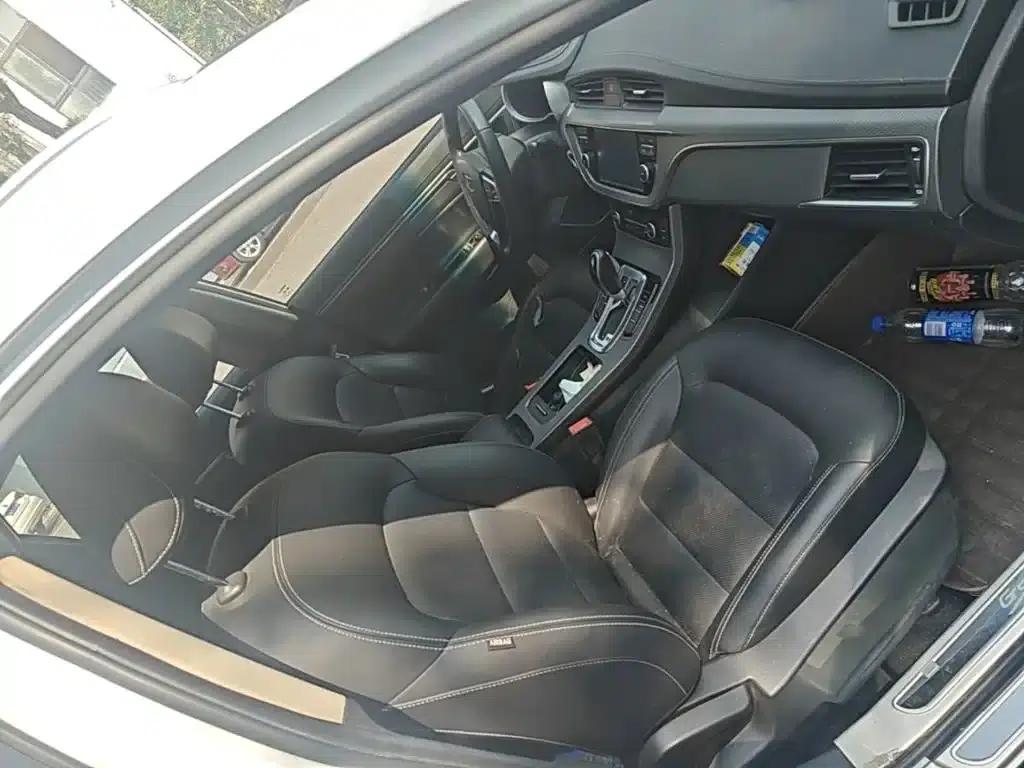 Geely GS 2016 Elegant Edition 1.8L Automatic Leading Model — миниатюра 25