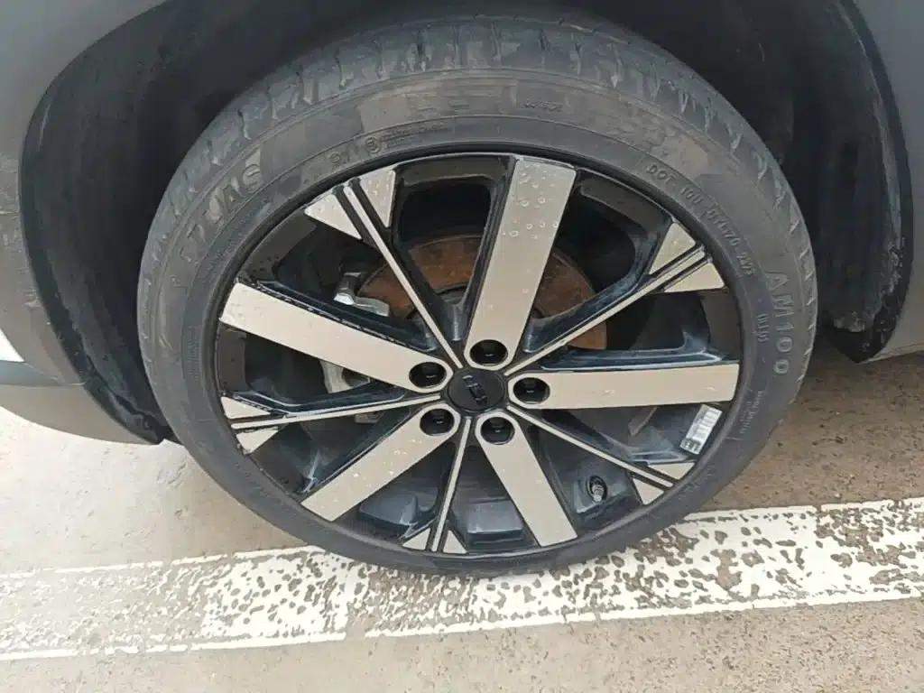 Geely ICON 2023 1.5TD Chocolate Edition — миниатюра 23