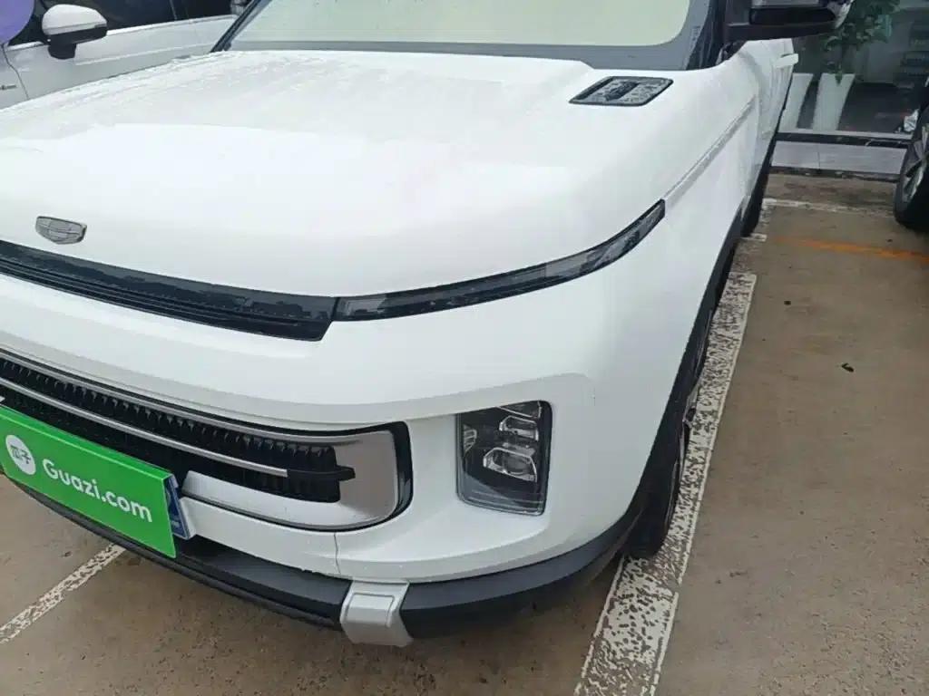 Geely ICON 2023 1.5TD Chocolate Edition — миниатюра 24