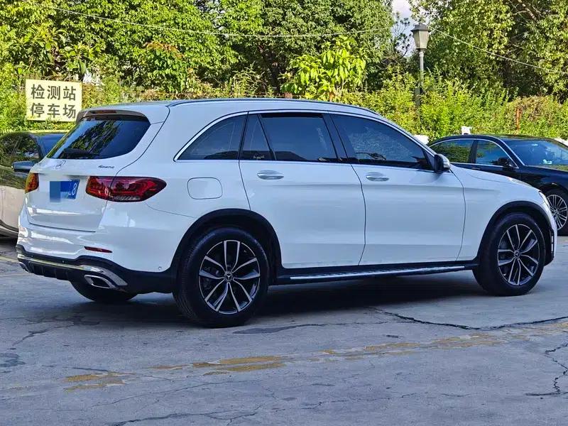 2020 Mercedes-Benz GLC 300 L 4MATIC Dynamic — миниатюра 6
