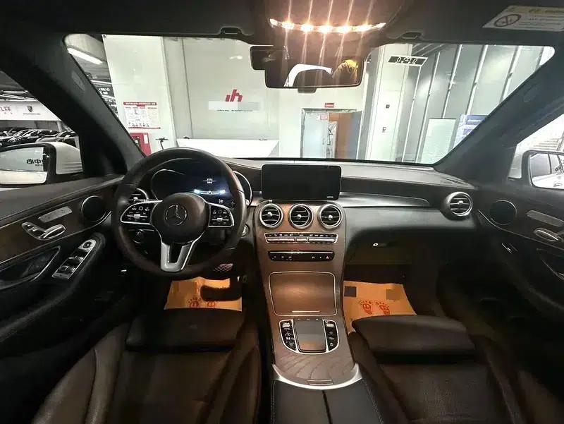 2020 Mercedes-Benz GLC Facelift: GLC 260 L 4MATIC Luxury — миниатюра 7