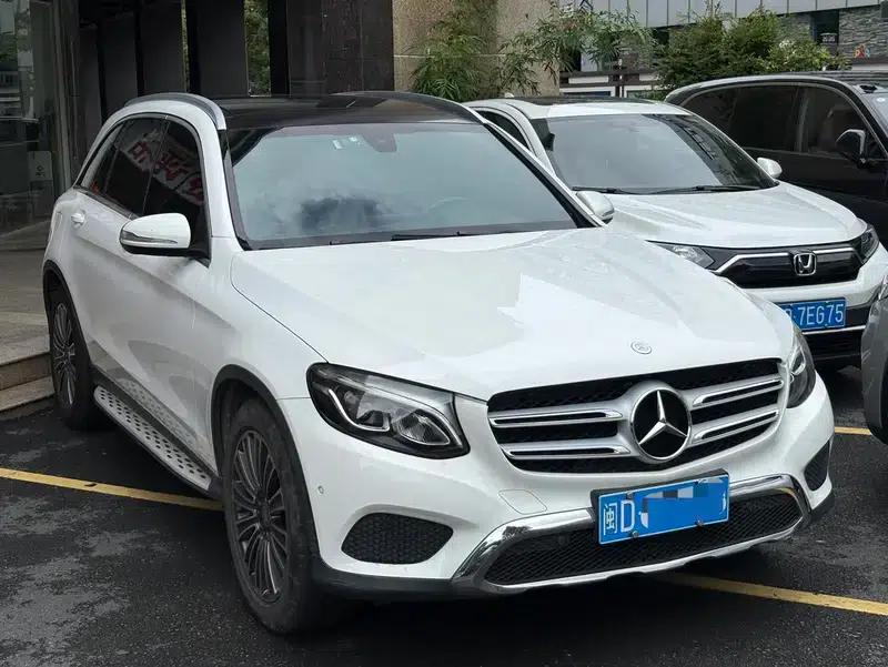 2016 Mercedes-Benz GLC 260 4MATIC Dynamic — миниатюра 3