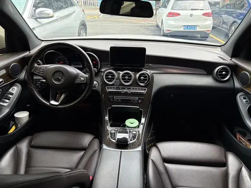 2016 Mercedes-Benz GLC 260 4MATIC Dynamic — миниатюра 8